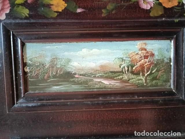 Antig&uuml;edades: Espejo de madera pintado a mano - Foto 5