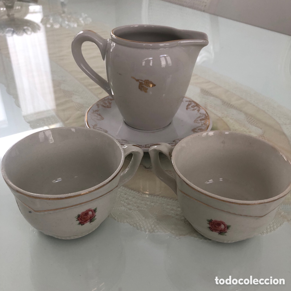 Antiquit&eacute;s: Lote de tres piezas de porcelana
