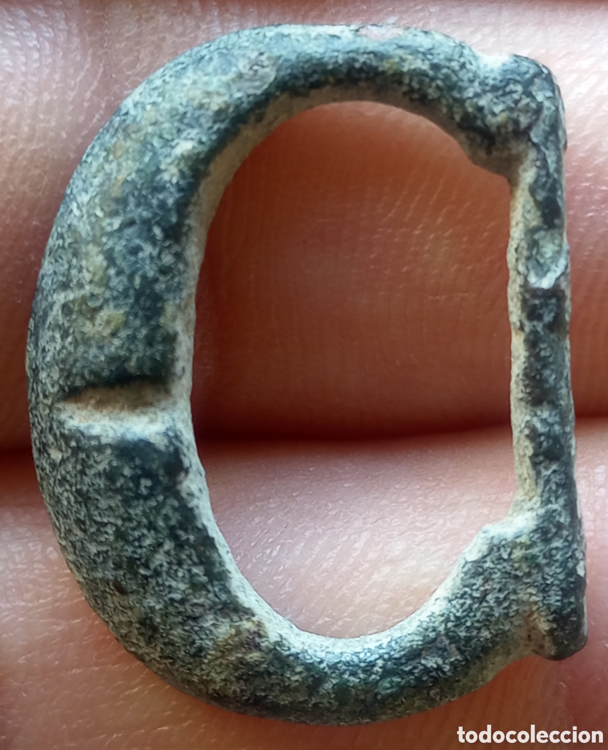 Antig&uuml;edades: Hebilla medieval de bronce siglo XIII-XIV Buckles N&deg;61