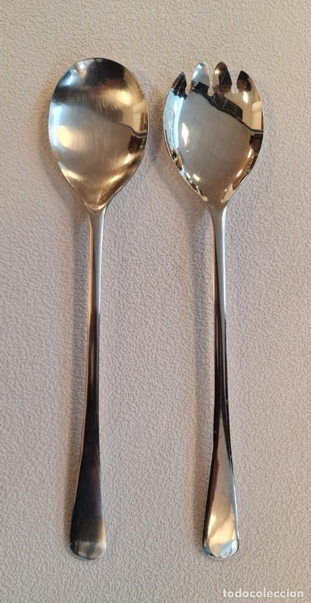 Antig&uuml;edades: Pareja de cubiertos de ensalada en Plata Sheffield - Foto 1