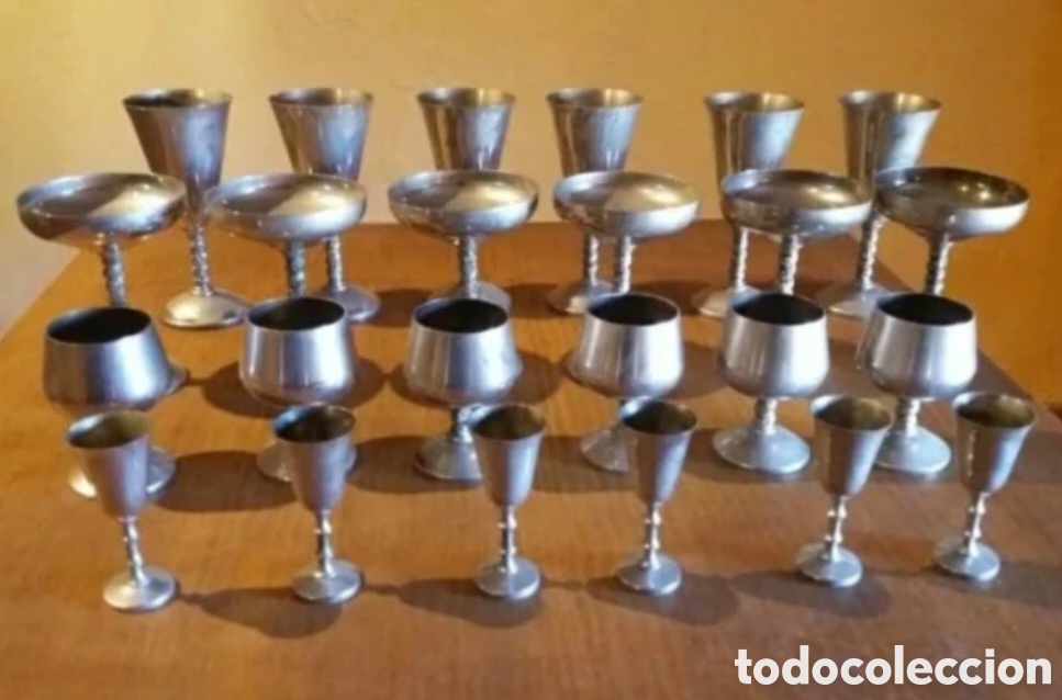Antig&uuml;edades: Veinticuatro copas antiguas - Foto 2