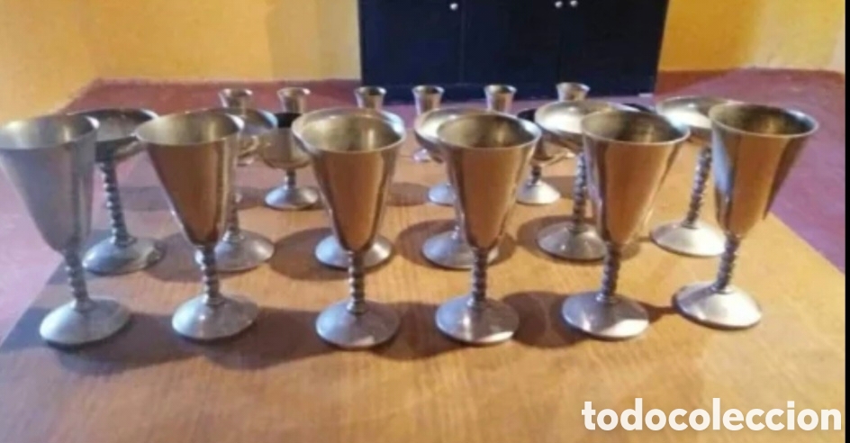 Antig&uuml;edades: Veinticuatro copas antiguas - Foto 3