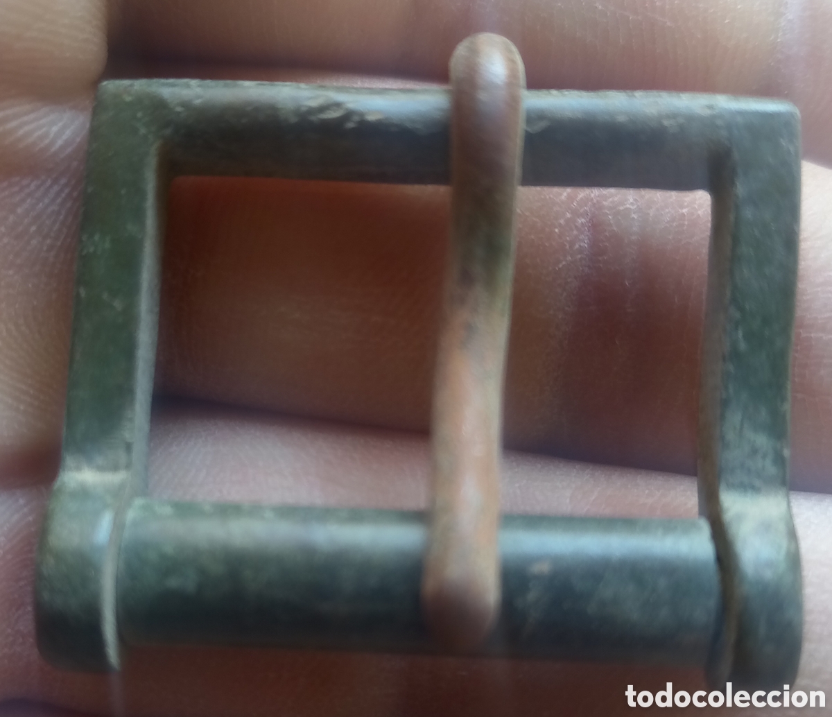 Antig&uuml;edades: Hebilla de bronce siglo XVIII - Foto 1