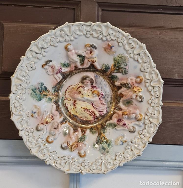 Antig&uuml;edades: Plato fuente Capodimonte - Foto 1