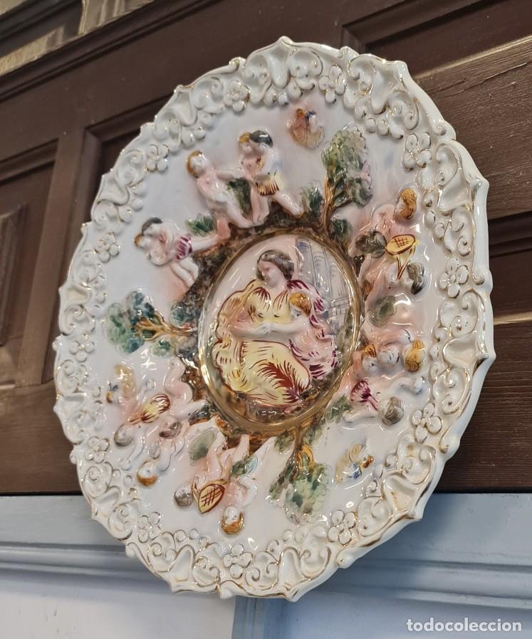 Antig&uuml;edades: Plato fuente Capodimonte - Foto 4