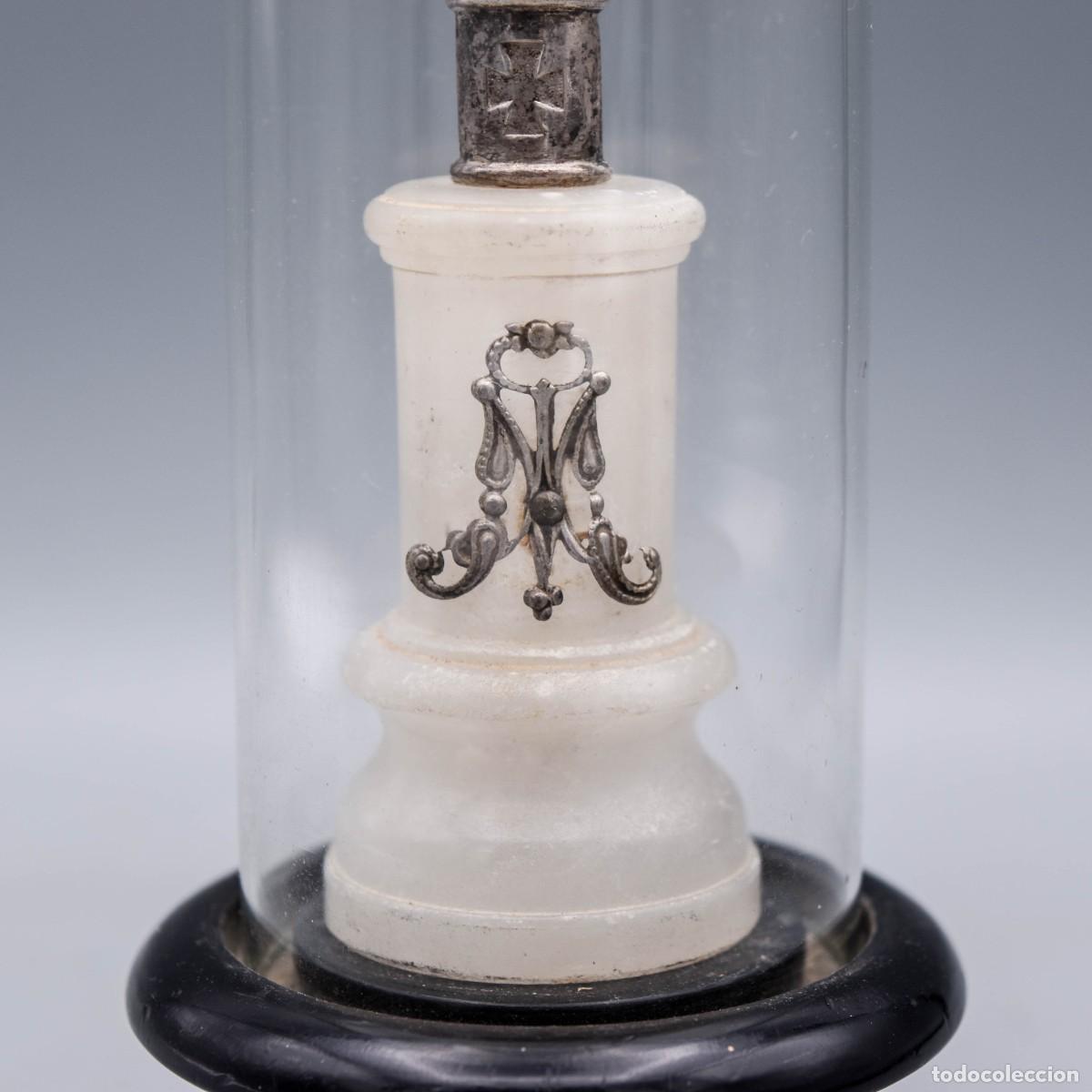 Antig&uuml;edades: Virgen de plata con c&uacute;pula de cristal - Foto 4