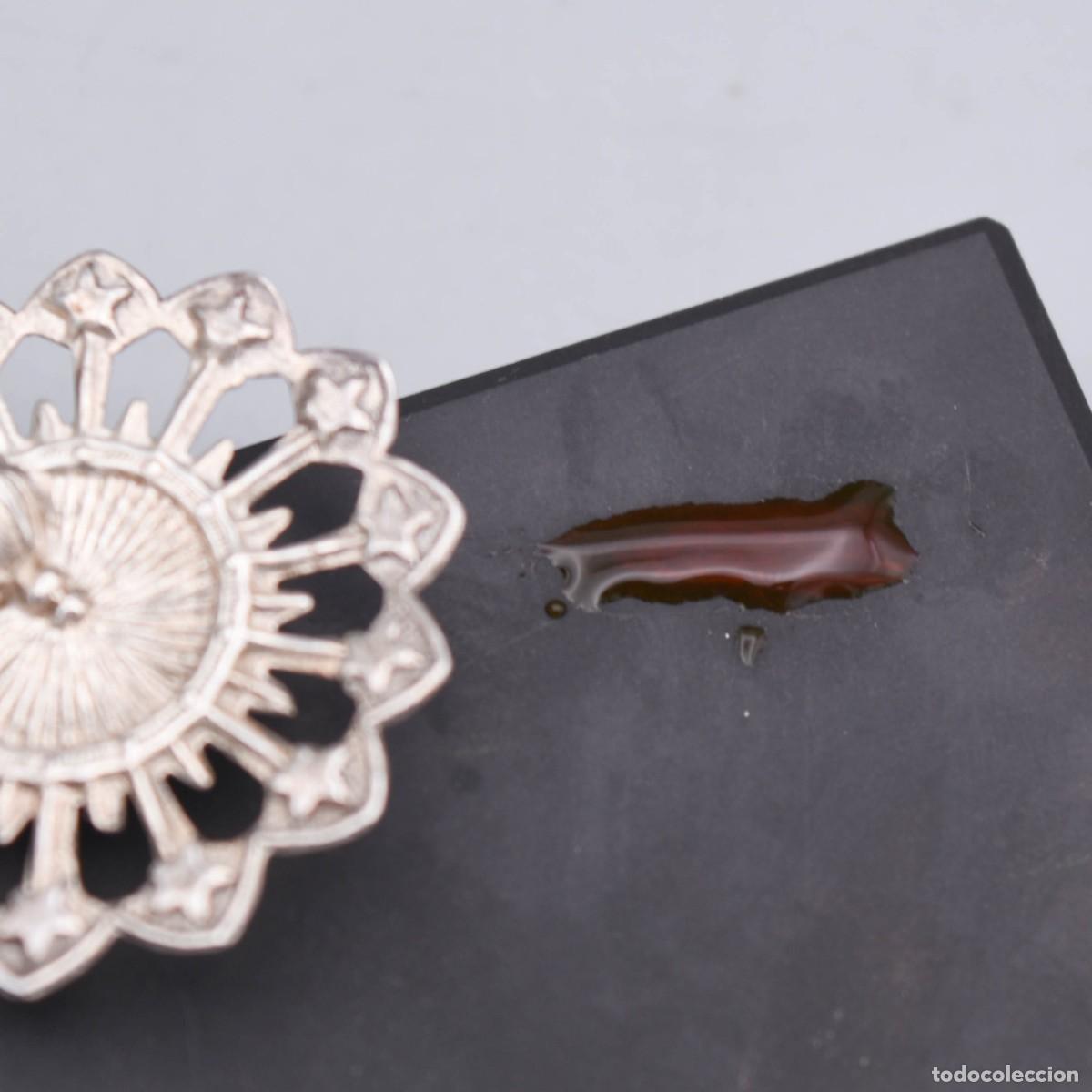 Antig&uuml;edades: Virgen de plata con c&uacute;pula de cristal - Foto 11