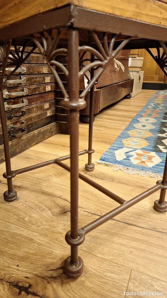 Antig&uuml;edades: Antiguo Mueble Costurero Madera y Forja - Foto 10