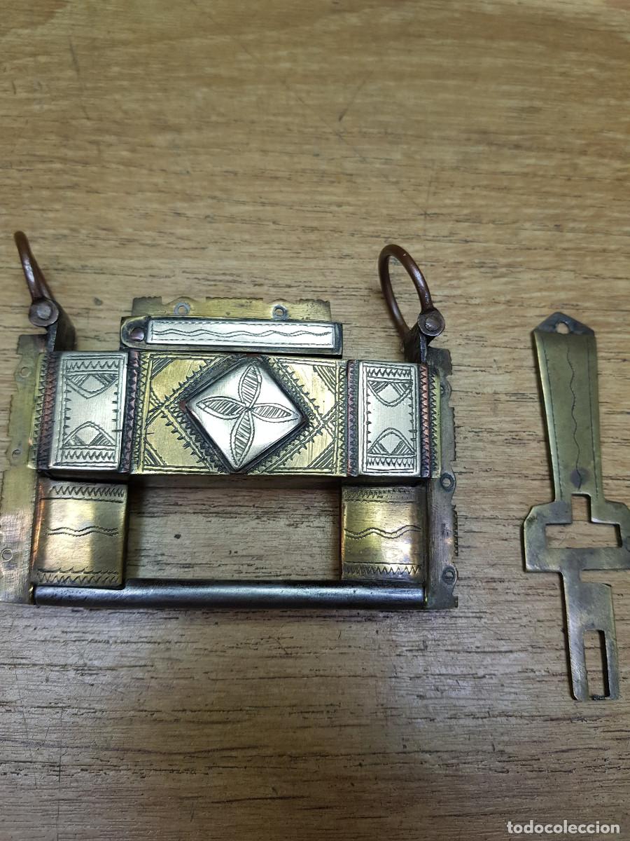 Antig&uuml;edades: ANTIGUO CANDADO ARABE-COMPLETO - Foto 2