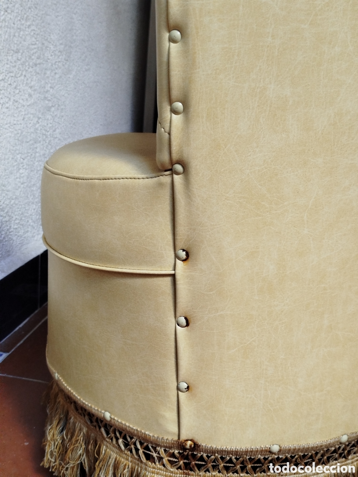Antig&uuml;edades: Sill&oacute;n butaca descalzador - Foto 3