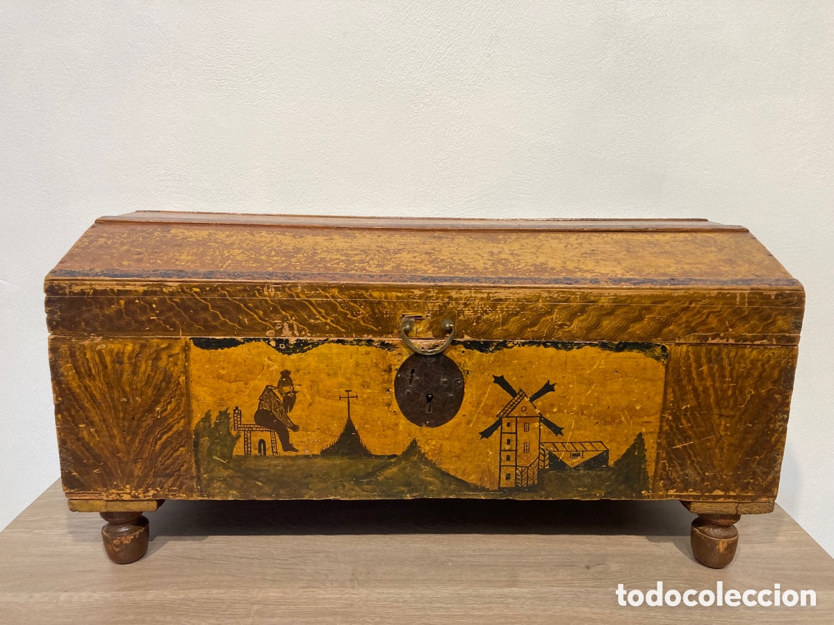 Antig&uuml;edades: Antiguo ba&uacute;l pintado. SXIX - Foto 1