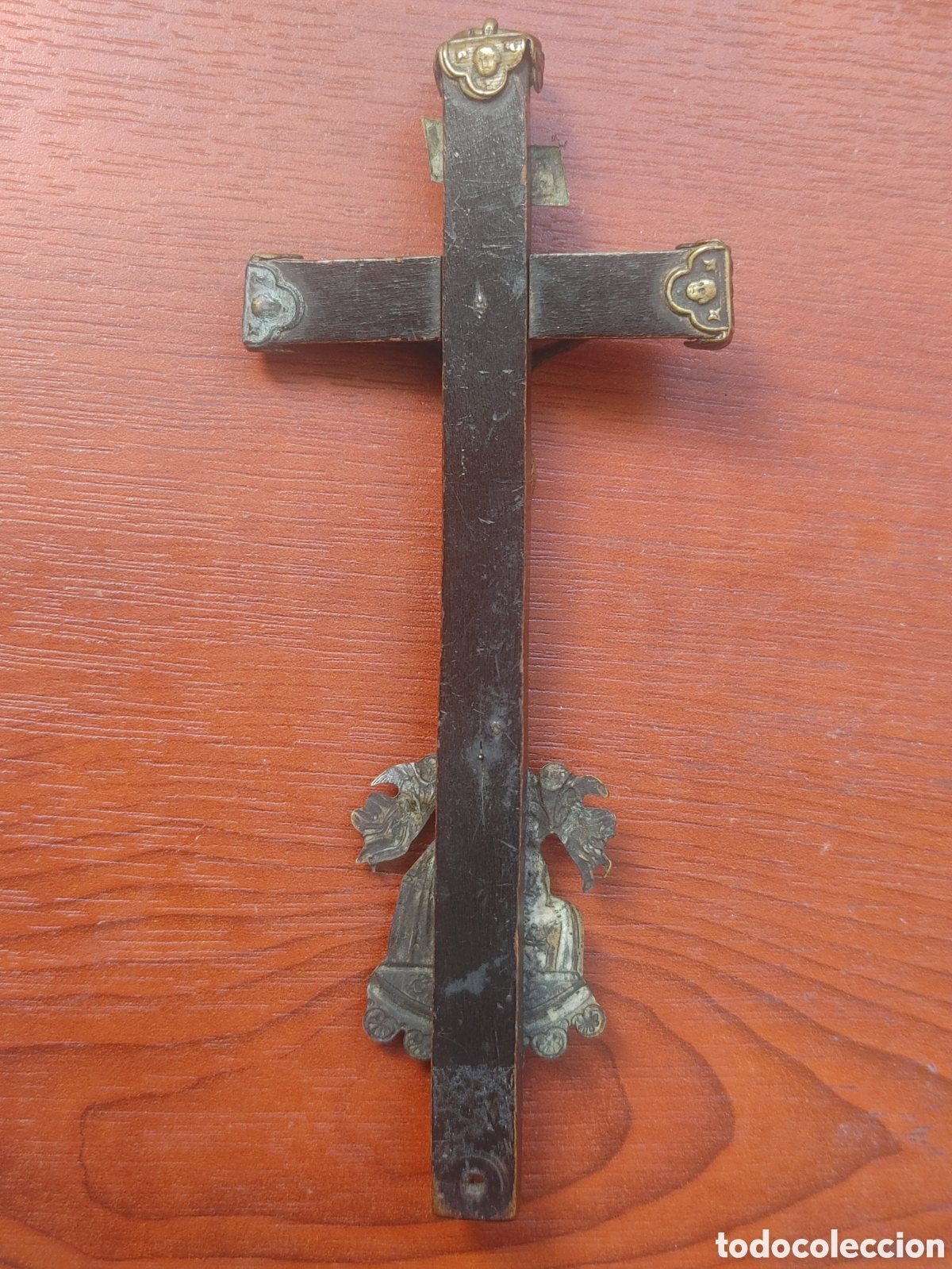 Antig&uuml;edades: Cristo en bronce, con Cruz de madera. S. XIX. - Foto 2