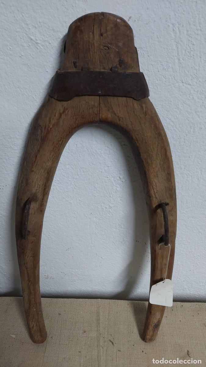 Antig&uuml;edades: Antiguo horcate Madera encina - Foto 1