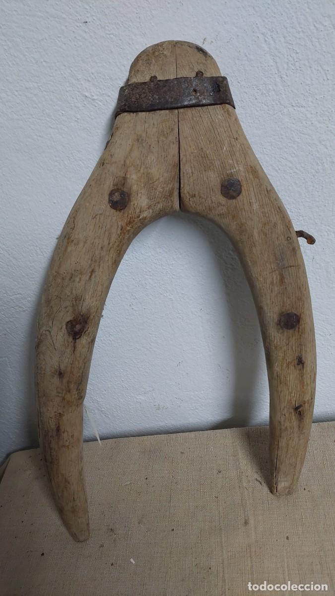 Antig&uuml;edades: Antiguo horcate Madera encina - Foto 2