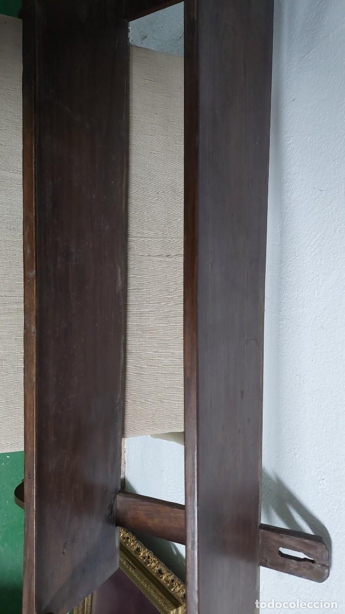 Antig&uuml;edades: Antigua estanteria de madera - Foto 4