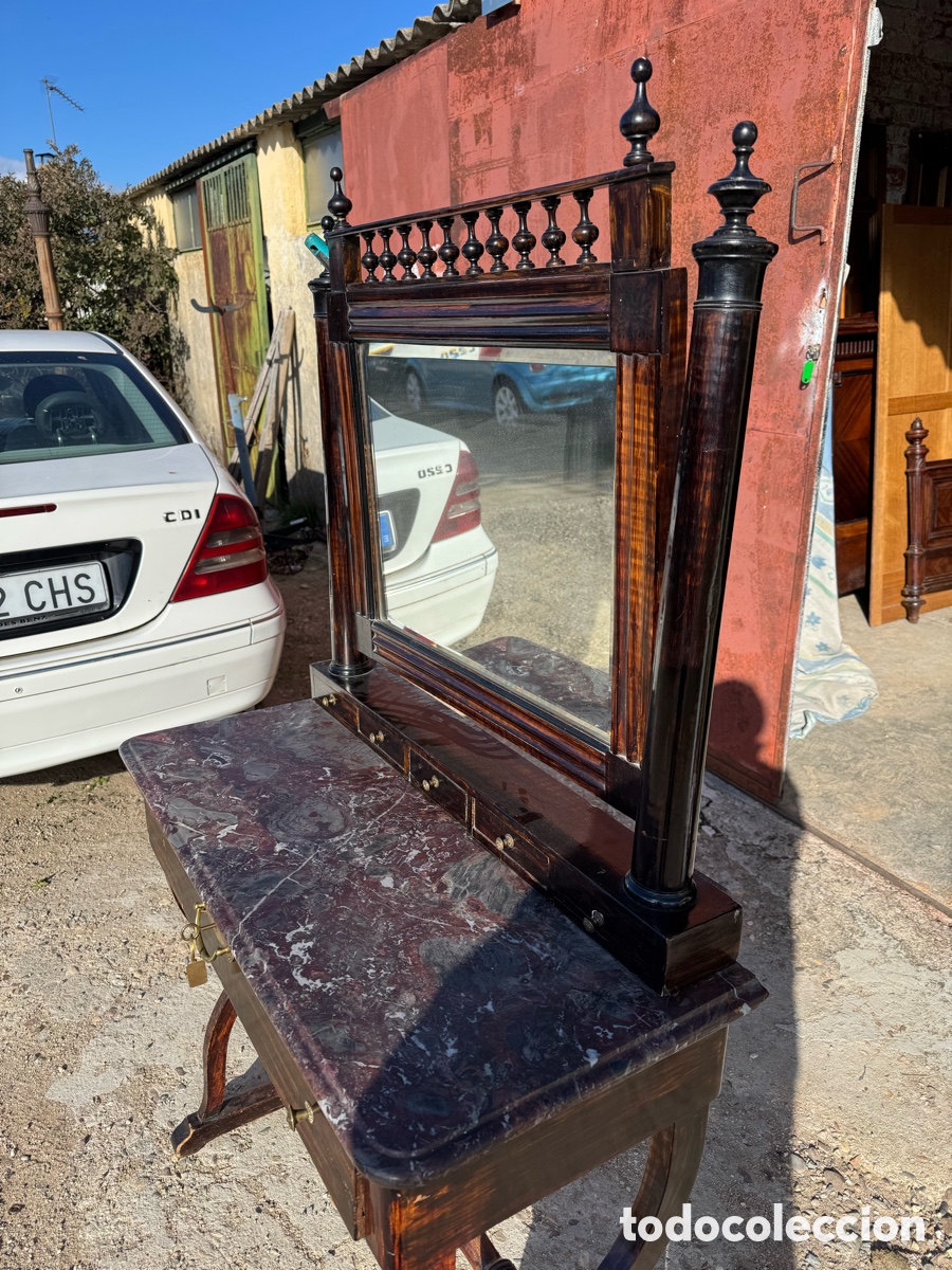Antig&uuml;edades: Bonito tocador con espejo - Foto 3