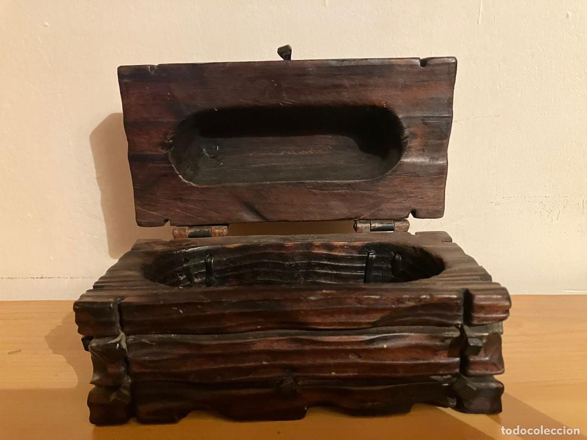 Antig&uuml;edades: Cofre madera redondo, Monasterio de Piedra - Foto 3