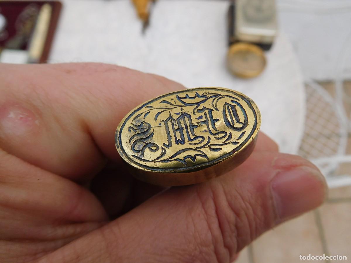 Antig&uuml;edades: Tamp&oacute;n antiguo de madera y bronce - Foto 5