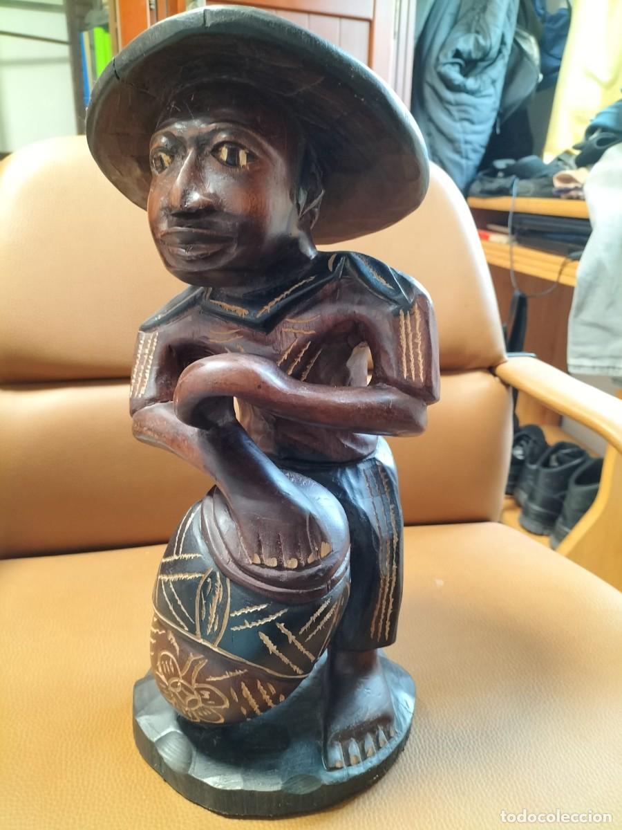 Antig&uuml;edades: Escultura en madera. 40 ctm - Foto 1