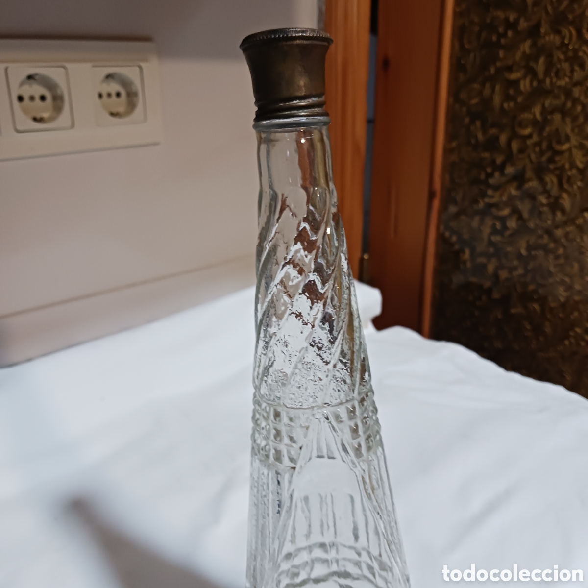 Antig&uuml;edades: Antigua botella de cristal - Foto 2