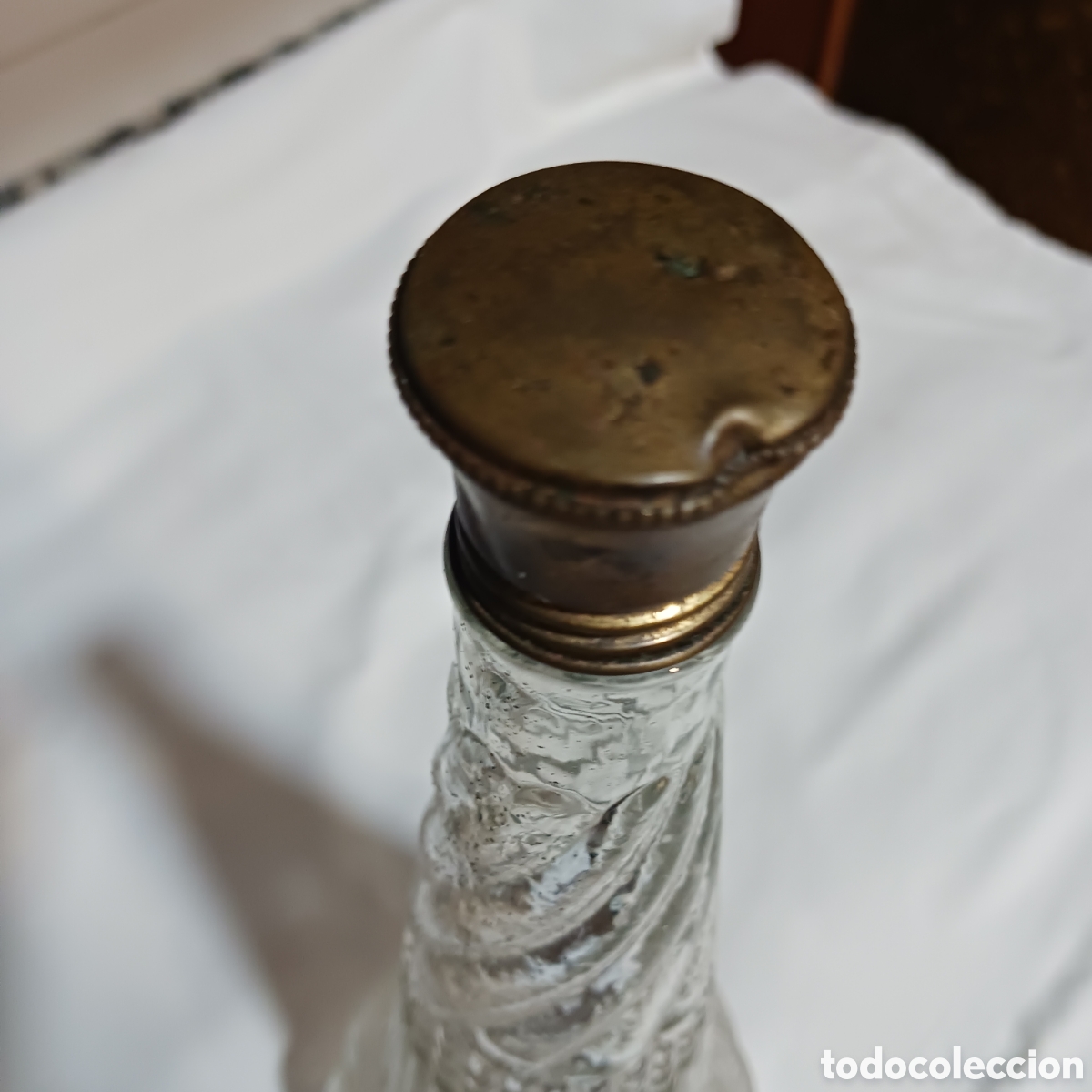 Antig&uuml;edades: Antigua botella de cristal - Foto 5