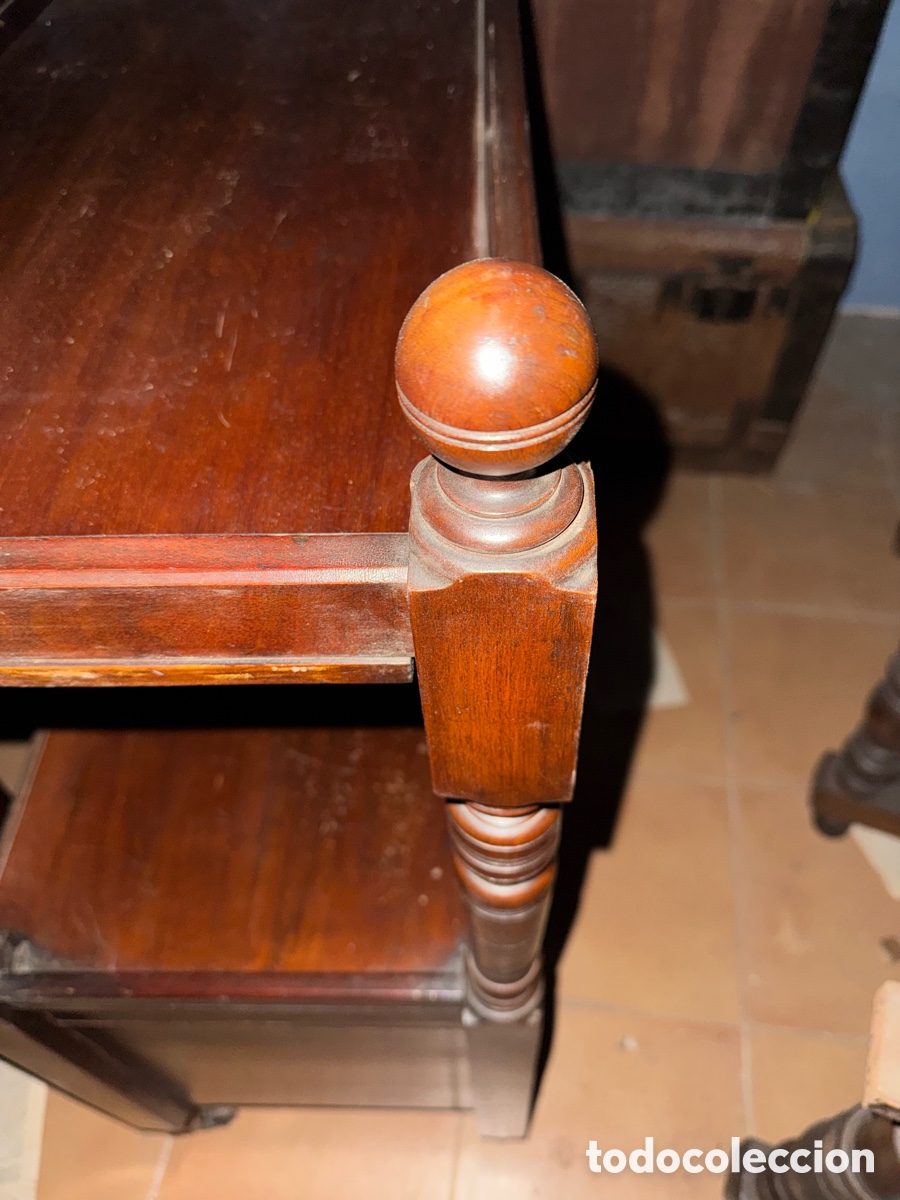 Antig&uuml;edades: Ayuda de aparador en madera - Foto 5