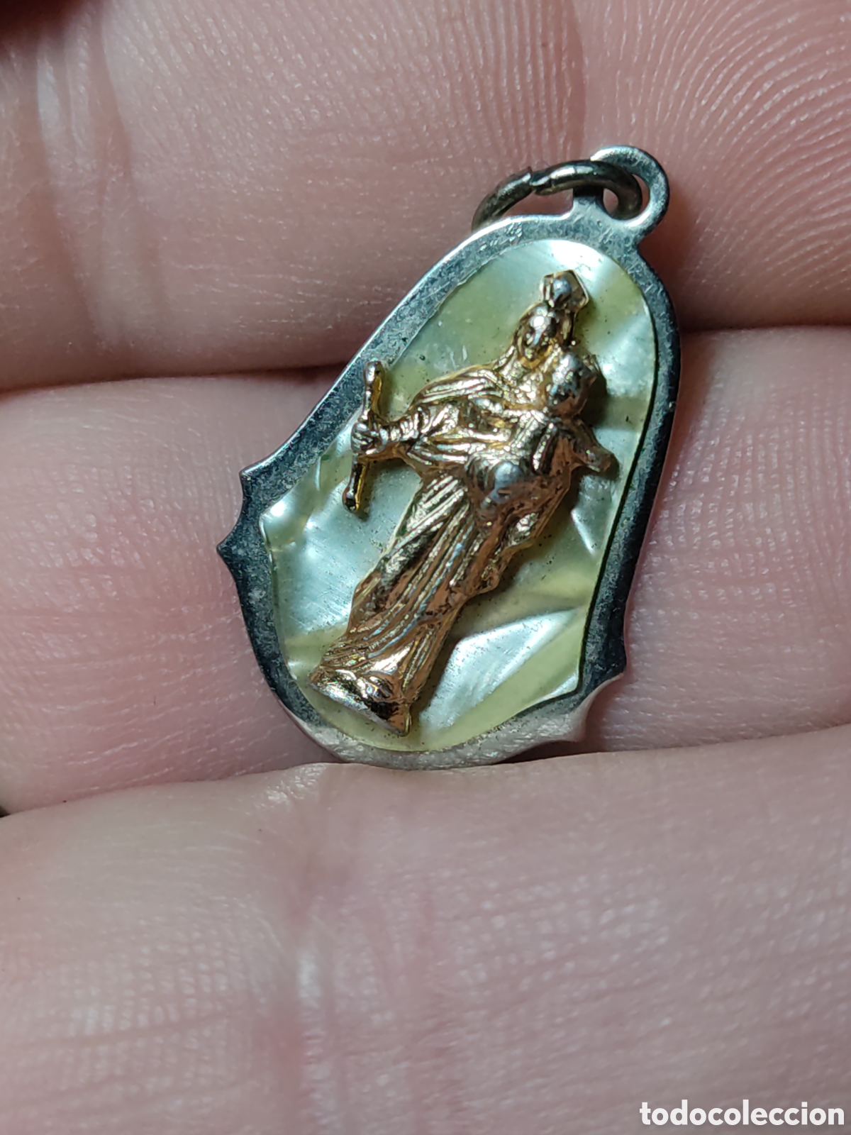 Antig&uuml;edades: Medalla de la virgen Maria nacarada. - Foto 5