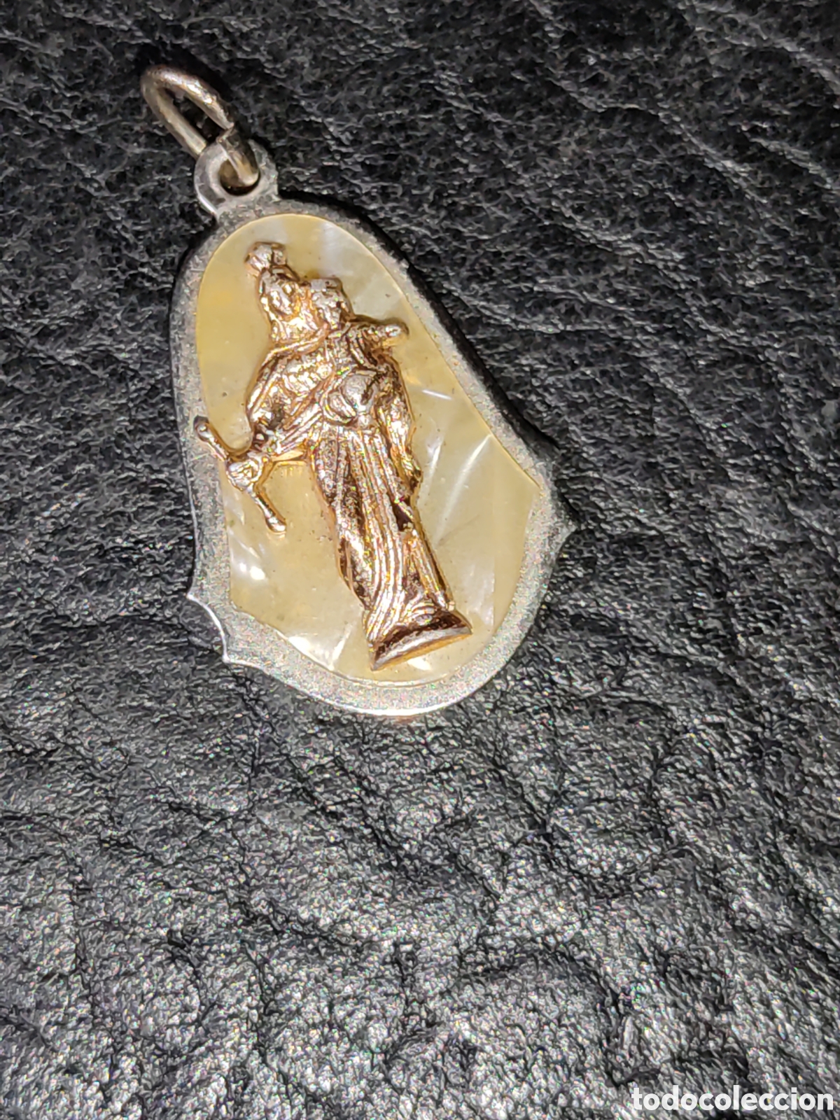 Antig&uuml;edades: Medalla de la virgen Maria nacarada. - Foto 1