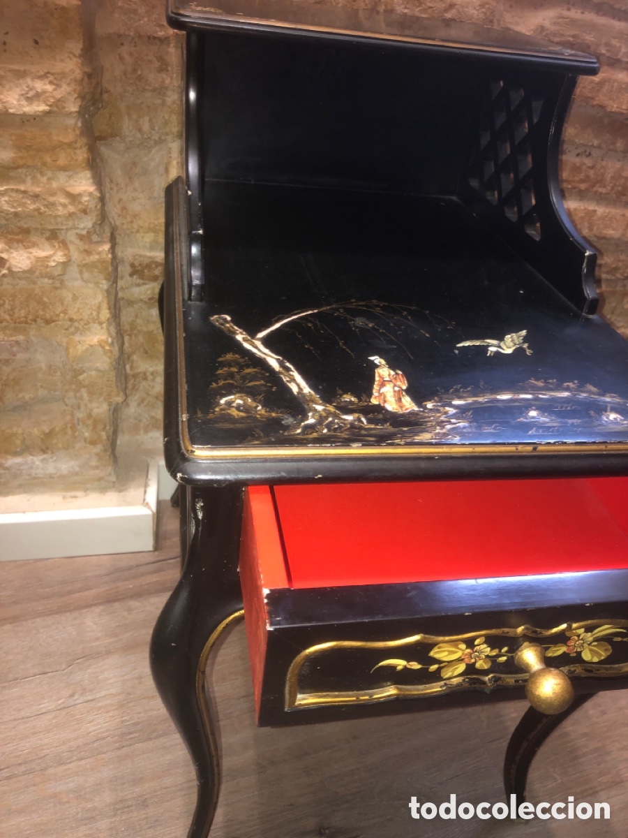 Antig&uuml;edades: Mesilla antigua lacada oriental - Foto 3