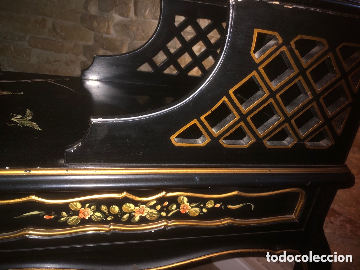 Antig&uuml;edades: Mesilla antigua lacada oriental - Foto 10