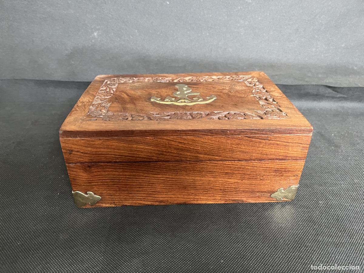 Antig&uuml;edades: Caja nautica de madera de caoba - Foto 2
