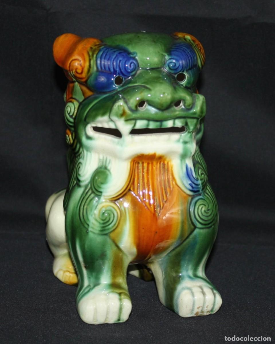 Antig&uuml;edades: Perro Guardi&aacute;n Foo chino en cer&aacute;mica esmaltada a mano. - Foto 2