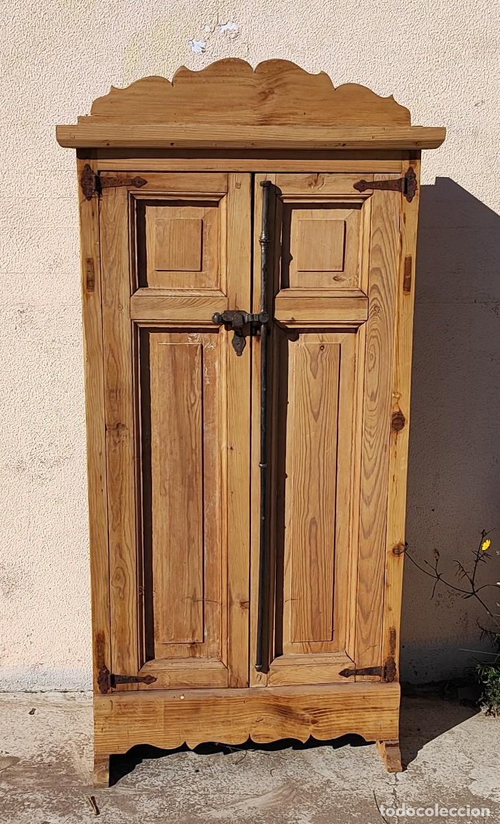 Antig&uuml;edades: Alacena rustica de dos puertas - Foto 2