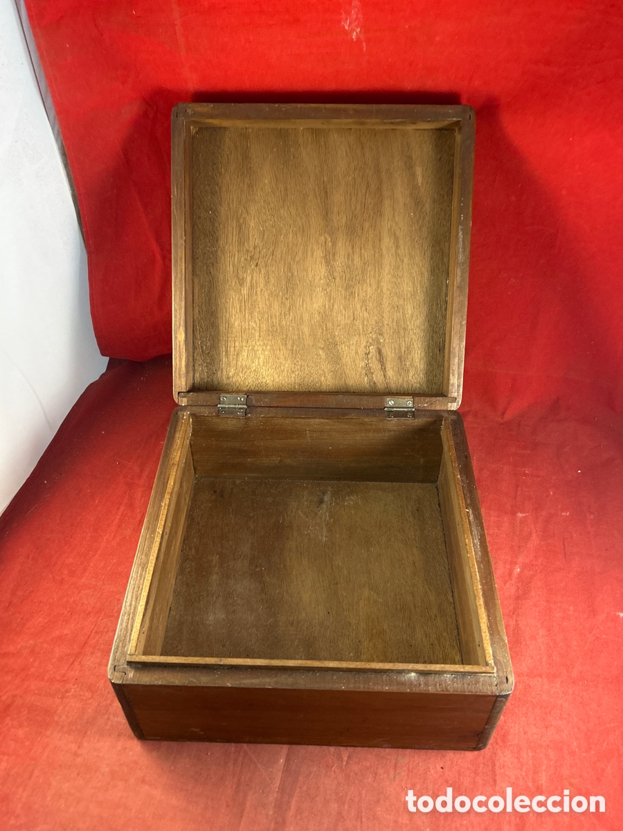 Antig&uuml;edades: ANTIGUA CAJA DE MADERA - Foto 2