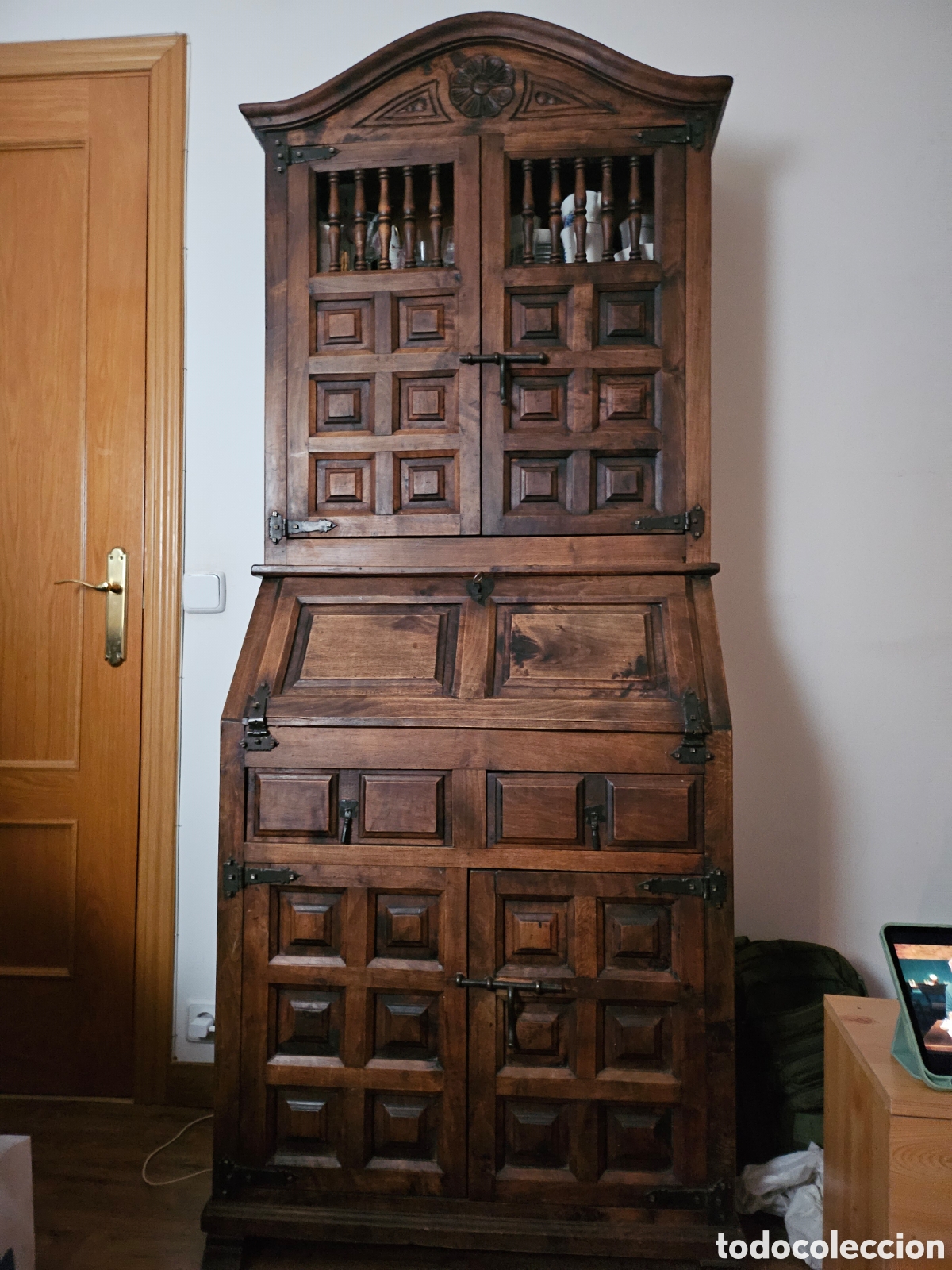Antig&uuml;edades: Mueble antiguo castellano - Foto 1