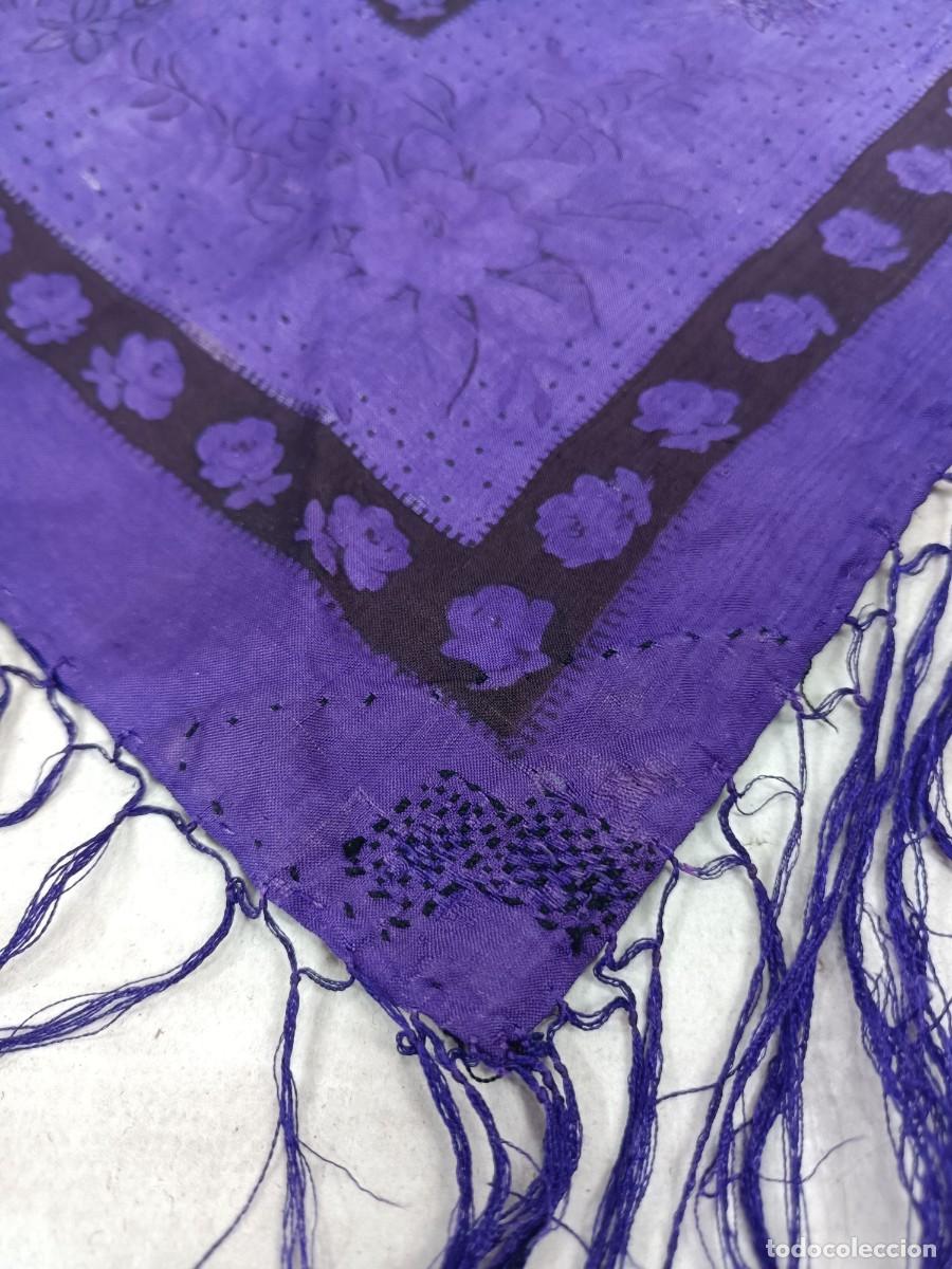 Antig&uuml;edades: Pa&ntilde;uelo de seda morado. Mant&oacute;n. - Foto 5