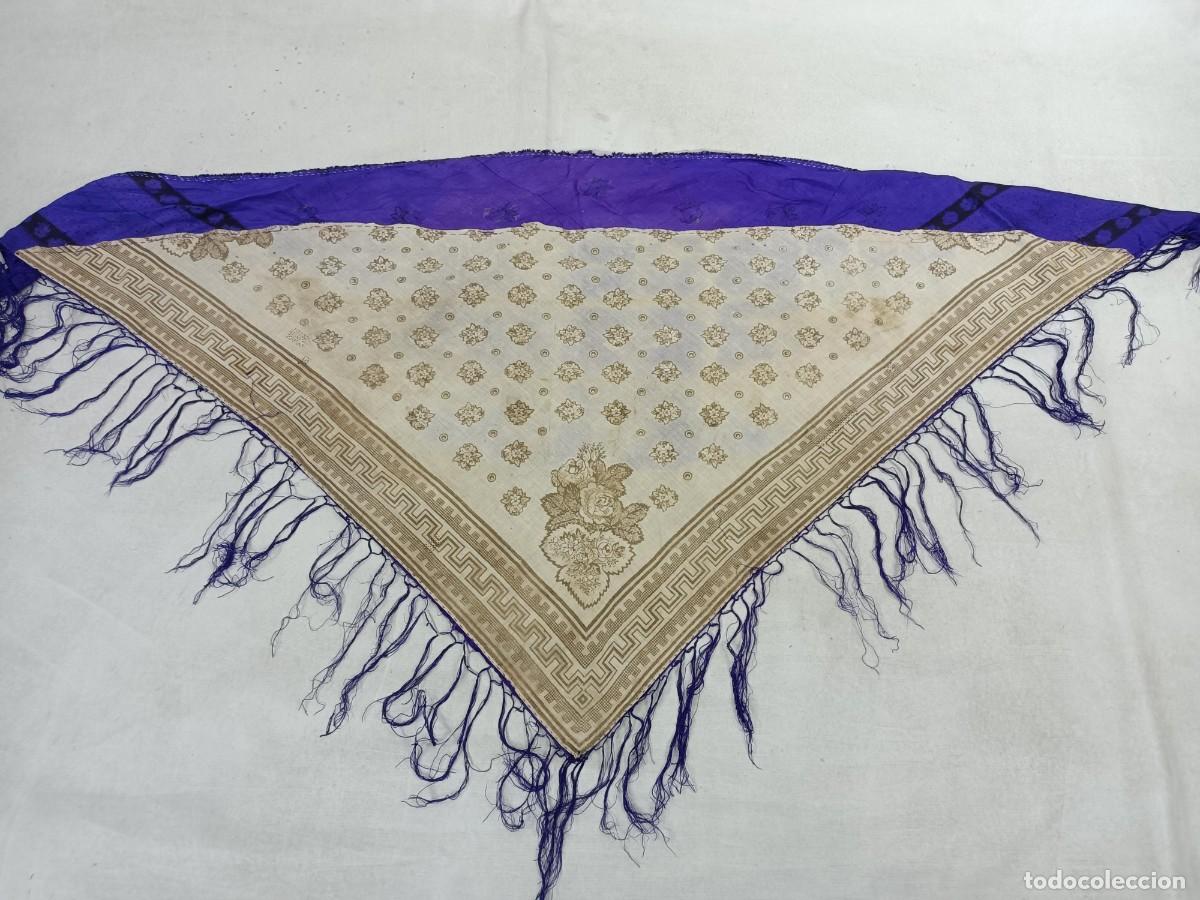 Antig&uuml;edades: Pa&ntilde;uelo de seda morado. Mant&oacute;n. - Foto 7