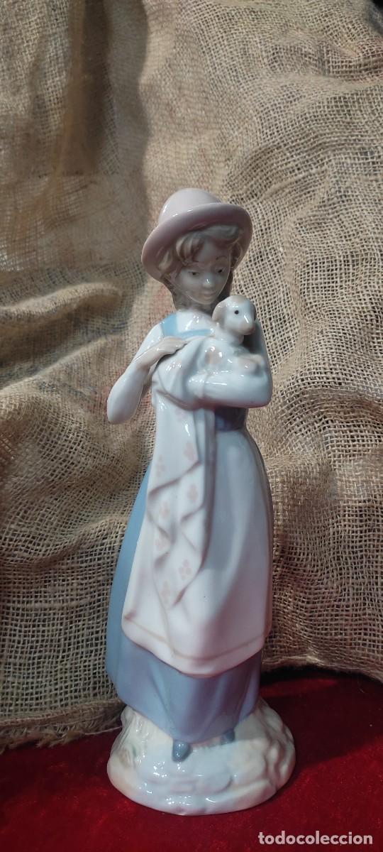 Antig&uuml;edades: PORCELANA PASTORA MARCA NADAL - Foto 2