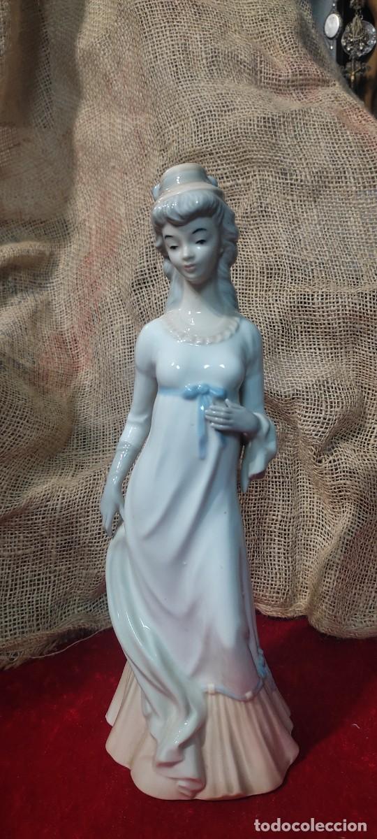 Antig&uuml;edades: PORCELANA DAMA DE SAMBO - Foto 1