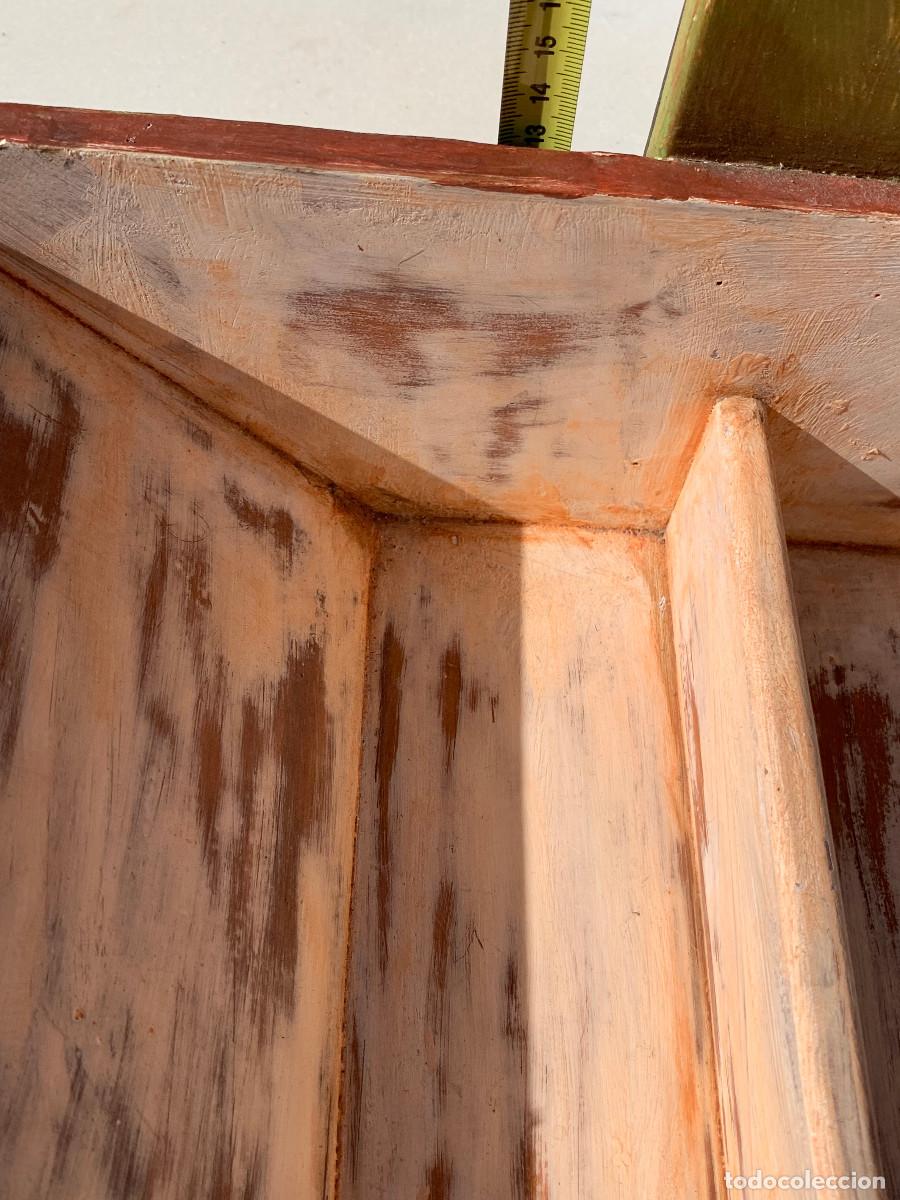 Antig&uuml;edades: Antiguo costurero de madera restaurado - Foto 17