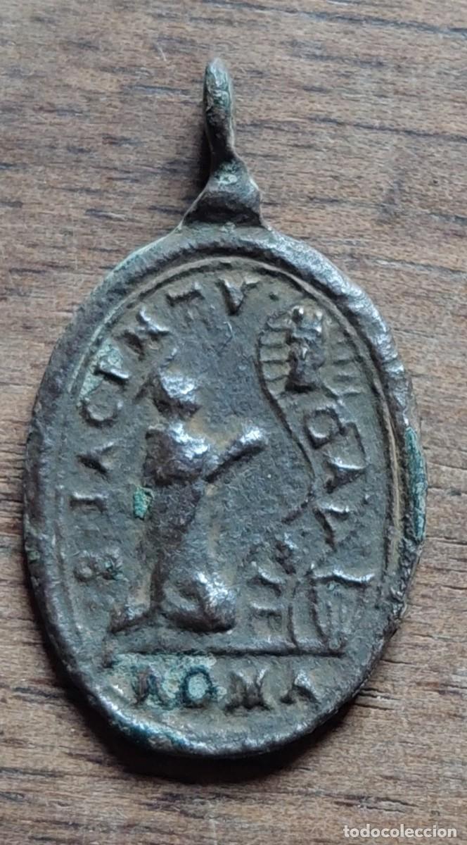 Antig&uuml;edades: Antigua medalla San Jacinto e inmaculada - Foto 1