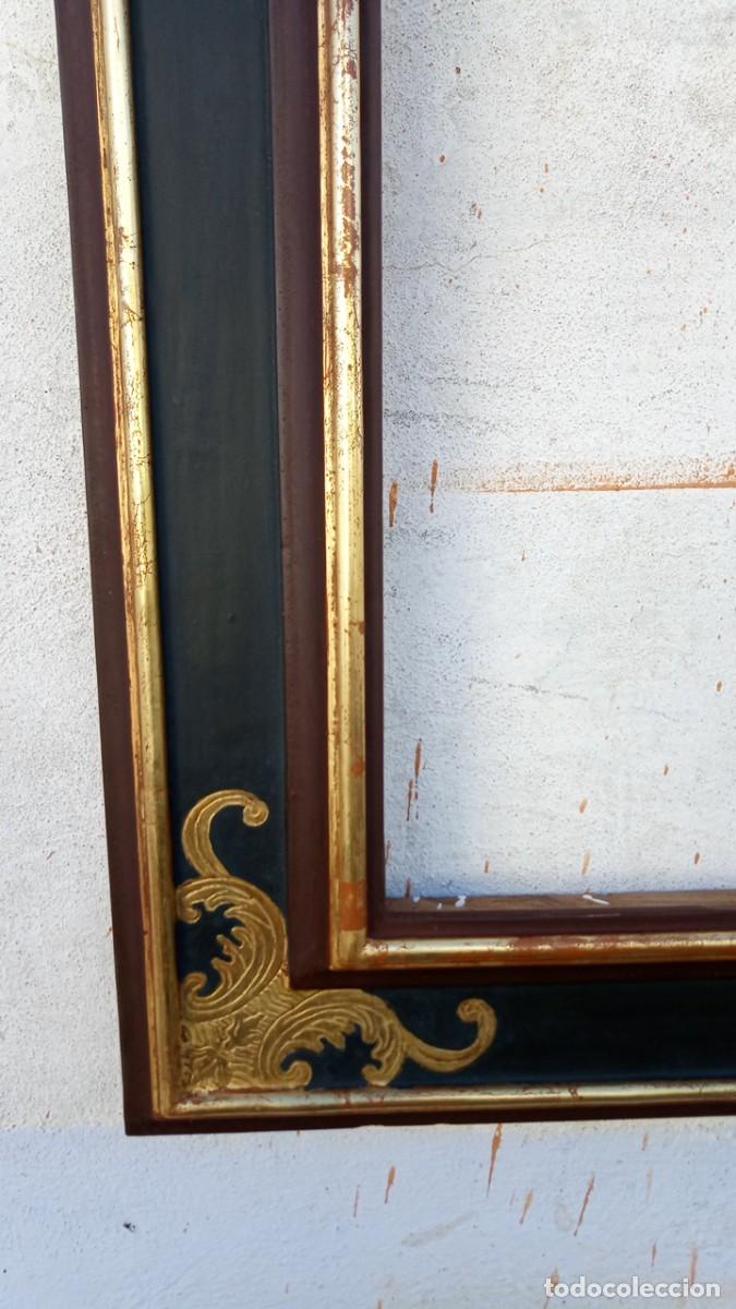 Antig&uuml;edades: Marco antiguo. Madera dorada y pintada - Foto 2