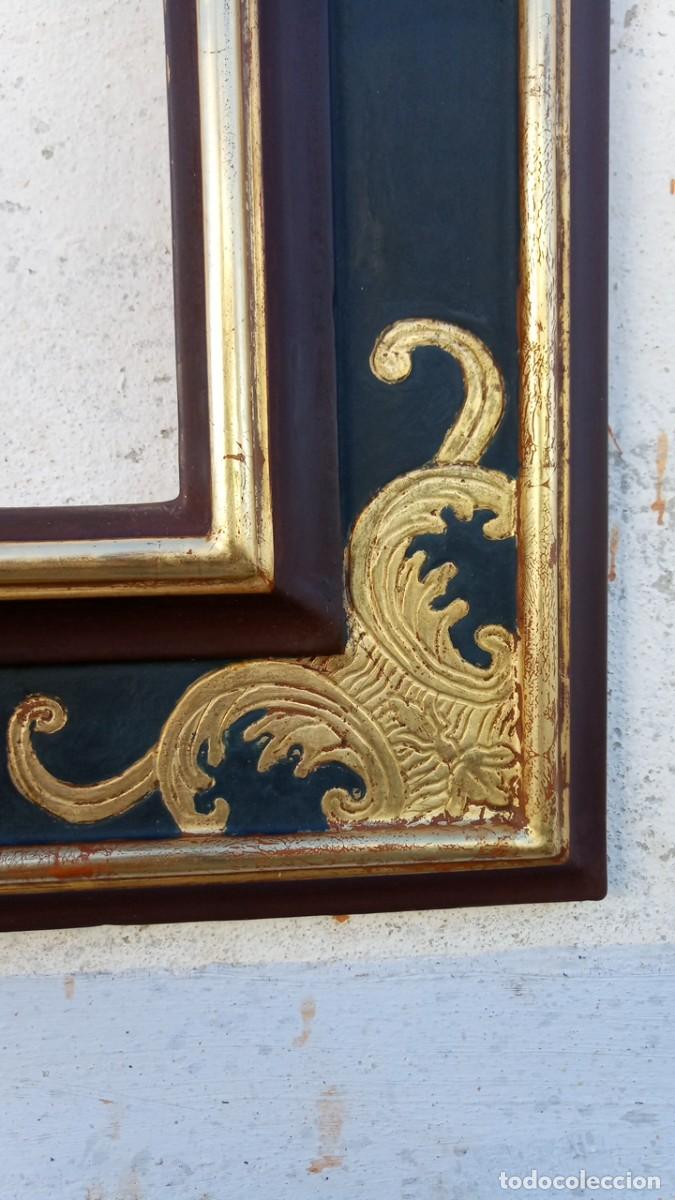 Antig&uuml;edades: Marco antiguo. Madera dorada y pintada - Foto 4