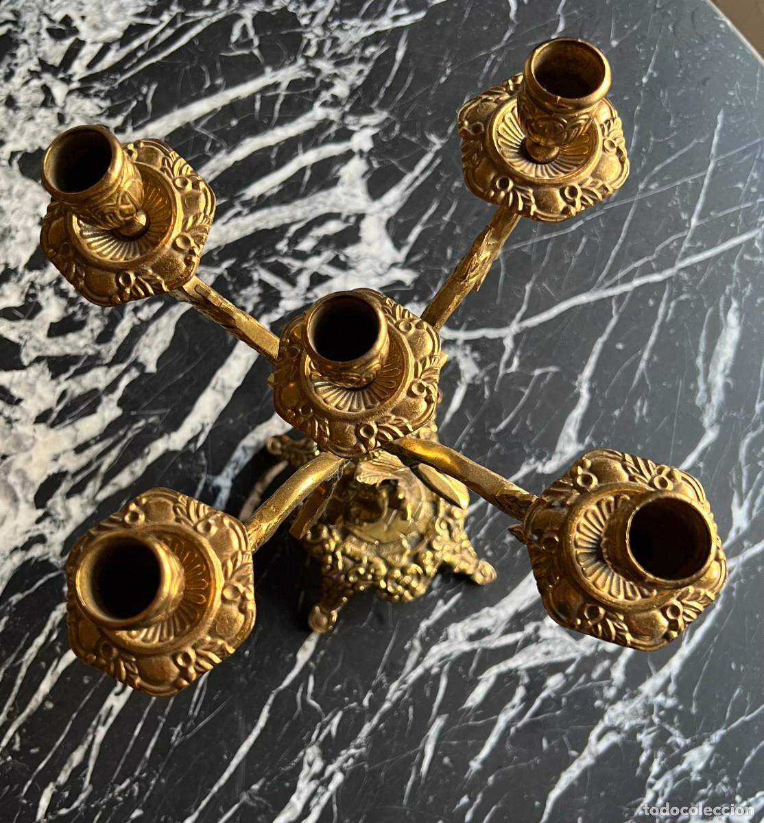 Antig&uuml;edades: Candelabro de bronce con figura de ni&ntilde;o - Foto 7