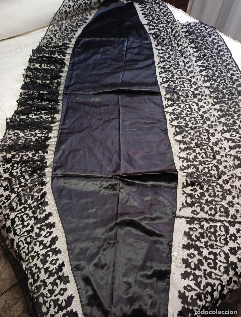 Antig&uuml;edades: Mantilla antigua de Terno - Foto 1
