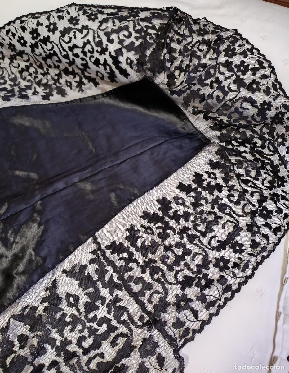 Antig&uuml;edades: Mantilla antigua de Terno - Foto 4