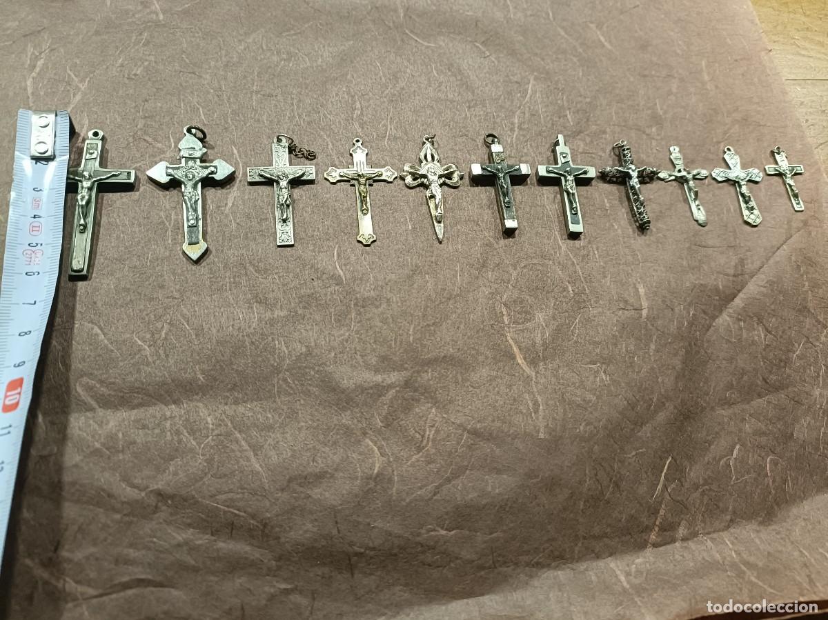 Antig&uuml;edades: Antiguas cruces en lote de doce - Foto 14