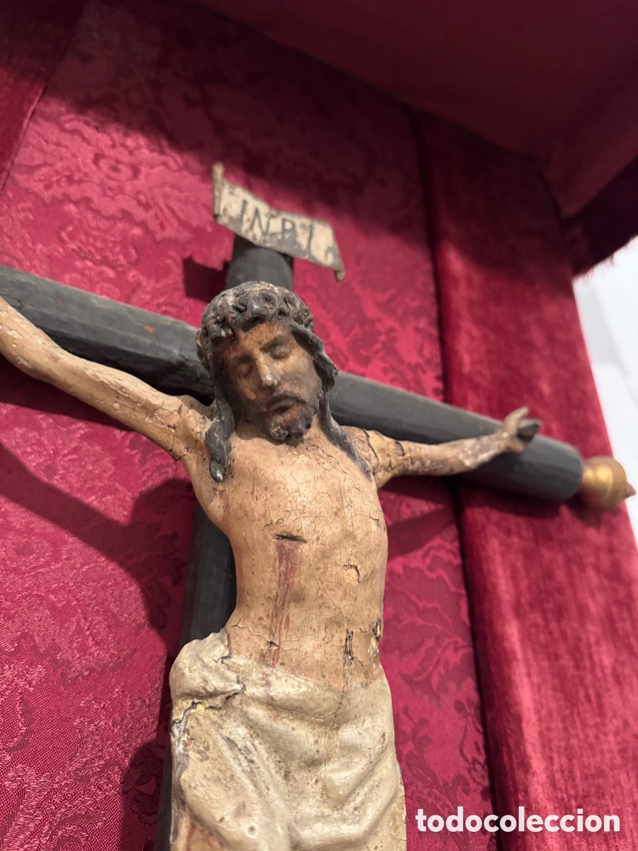 Antig&uuml;edades: Crucificado del Siglo XVII - Foto 2