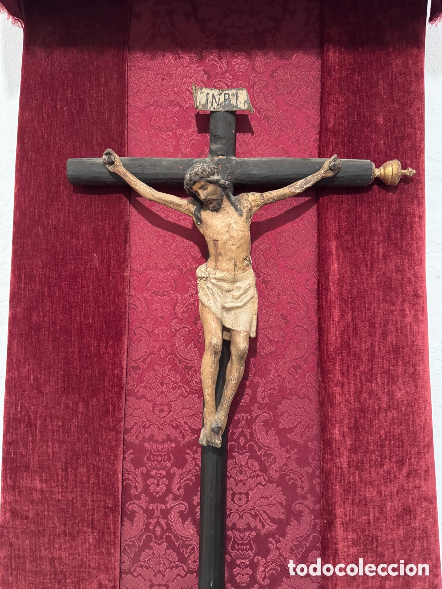 Antig&uuml;edades: Crucificado del Siglo XVII - Foto 1