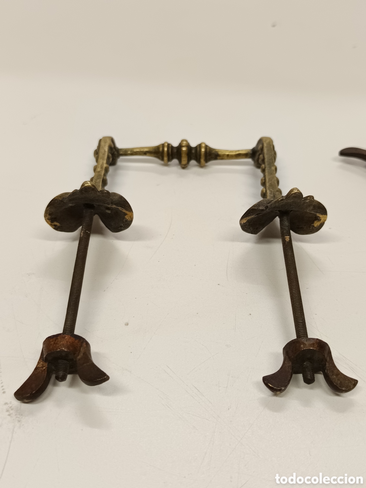 Antig&uuml;edades: Antiguas asas de bronce - Foto 4
